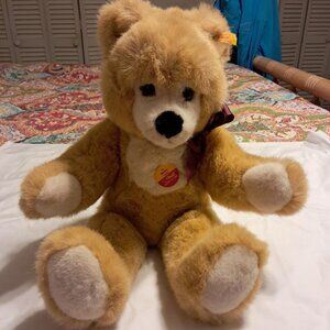 STEIFF MOLLY TEDDY BEAR 18 INCH SQUEAKS WHEN YOU SQUEEZE TUMMY EAR TAG